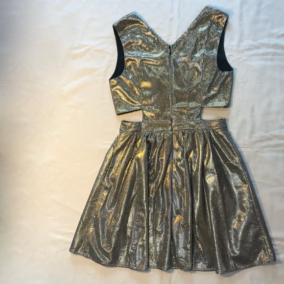 Forever 21 metallic gold fit and flare dress - Picture 3 of 7